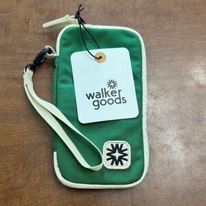 Walker Family Goods Juniper Green Wristlet Clutch Wallet NWT